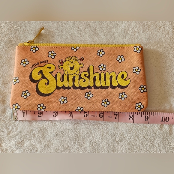 Little Mrs. Sunshine pencil pouch New - Picture 4 of 4